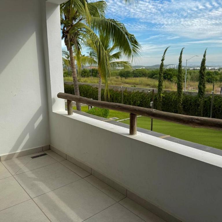 Alojamiento Cerca de la Playa en Cerritos - Apartamento - 25