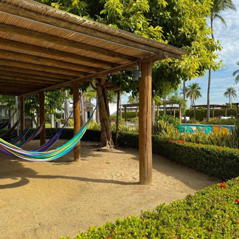 Alojamiento Cerca de la Playa en Cerritos - Apartamento - 38