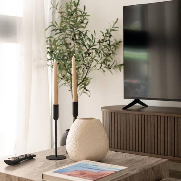 1BR Beachfront - Walk to Center and Marina - Apartamento - 6