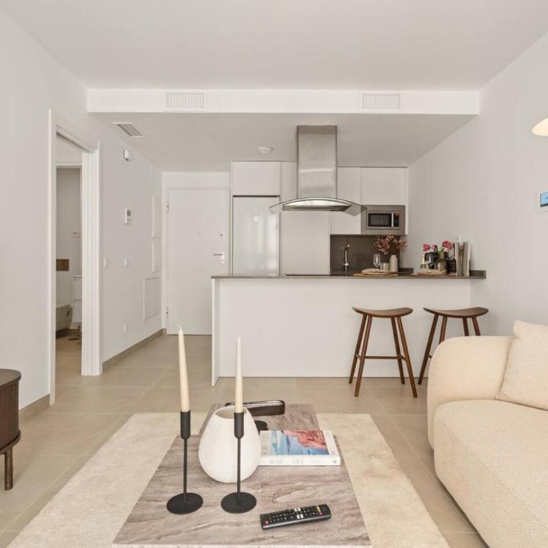 1BR Beachfront - Walk to Center and Marina - Apartamento - 9
