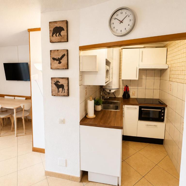 Enjoy Apartment - Appartement - 14