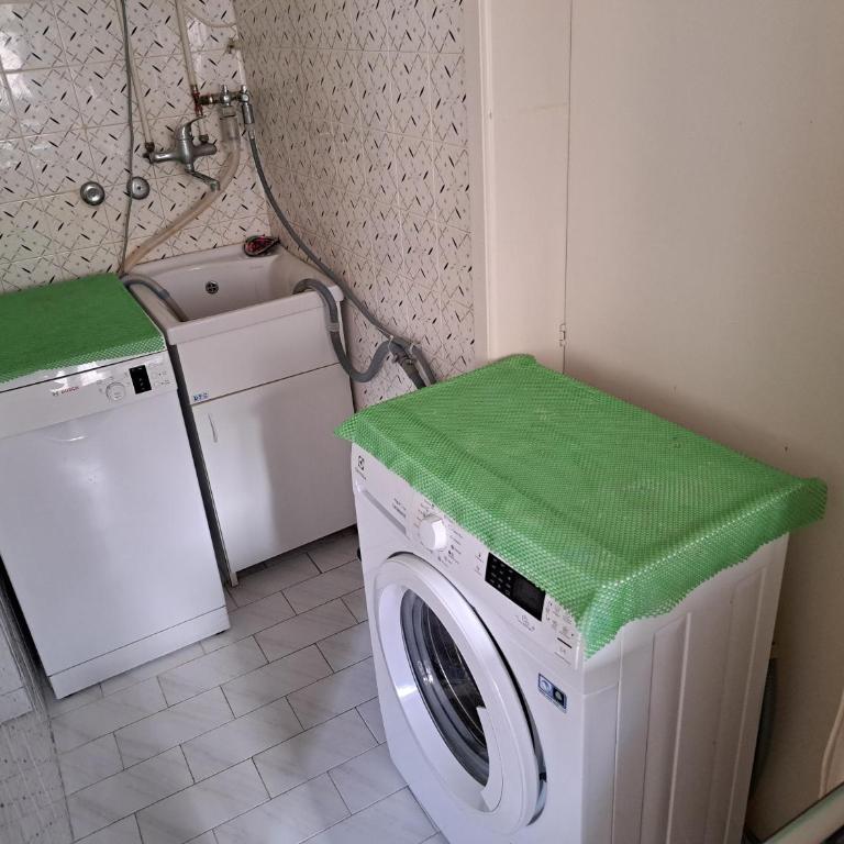 Appartamento in Centro casa vacanza - Appartamento Familiare con 2 Camere da Letto - 8