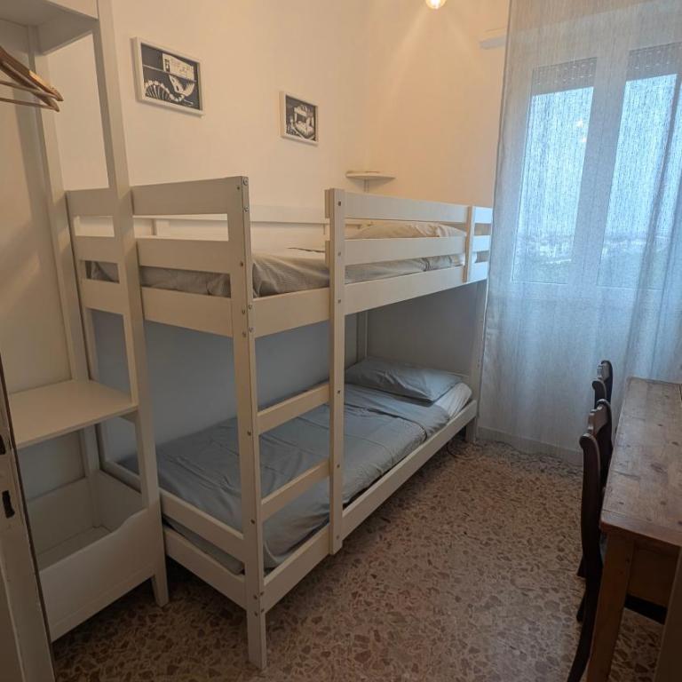 Interno 12 - Rooms in shared flat - Camera Economy Doppia con Letti Singoli - 5