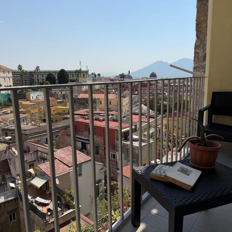 Naples Bella Vista House Nitsch Museum Metro Dante - Appartamento con 2 Camere da Letto - 31