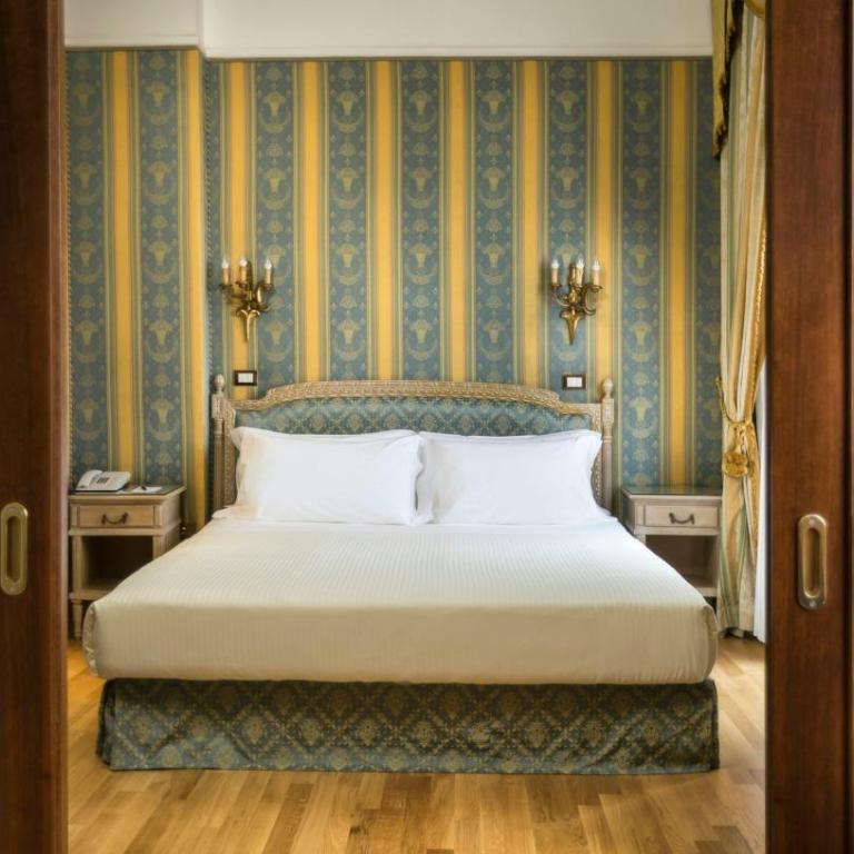 Sina De La Ville - Suite - 3