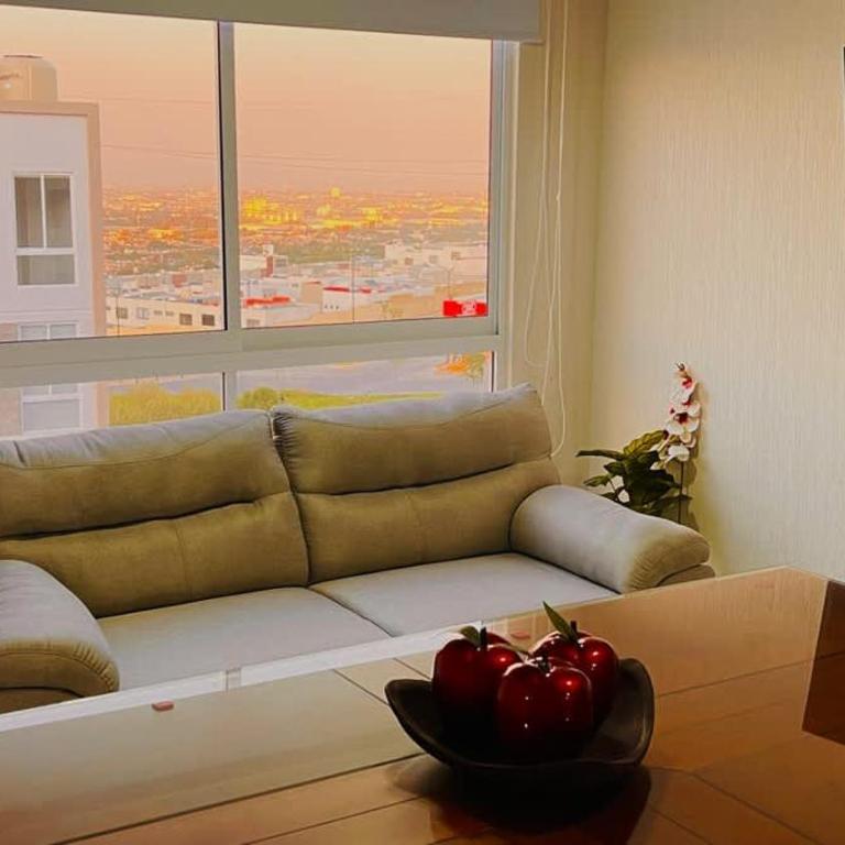 Departamento Privado con Alberca y Estacionamiento - Two-Bedroom Apartment - 6