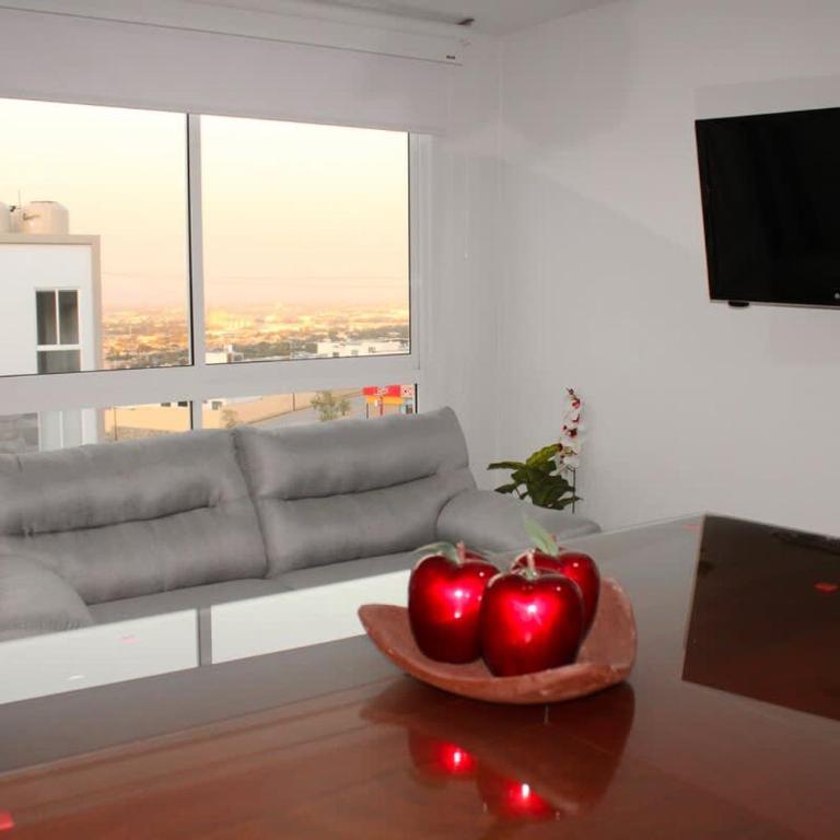 Departamento Privado con Alberca y Estacionamiento - Two-Bedroom Apartment - 15