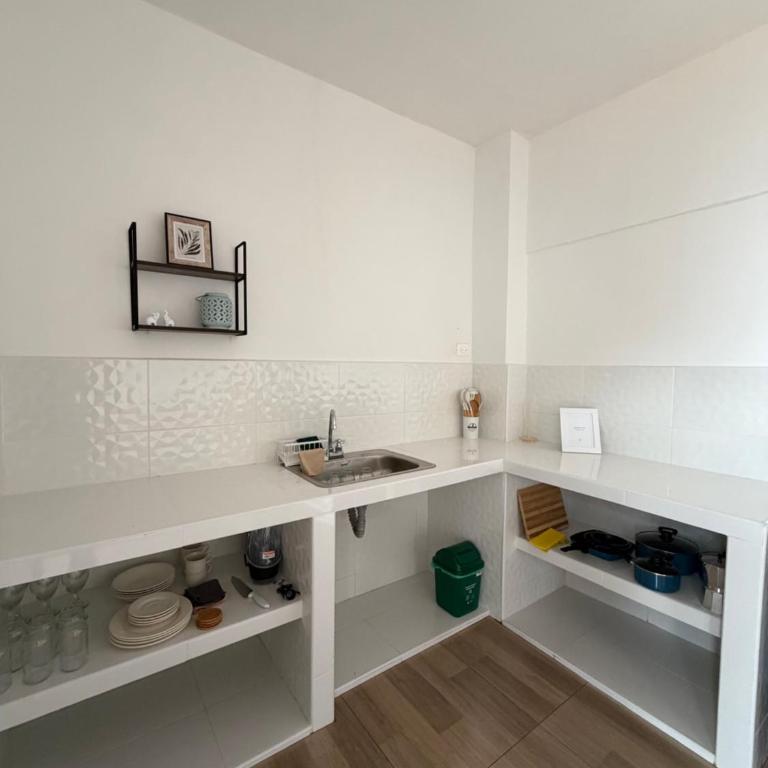 Casa Natus Hostal - Habitación Triple con baño compartido - 4