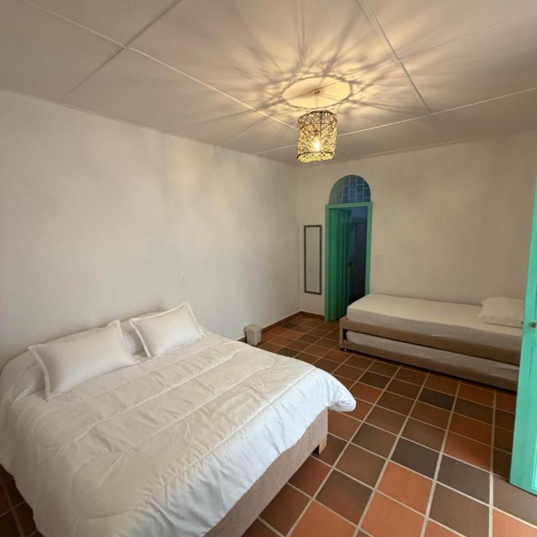 Casa Natus Hostal - Habitación Cuádruple con baño privado - 7