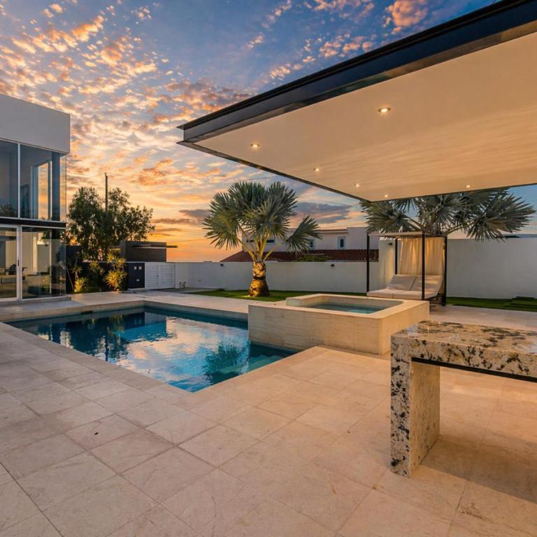 Big house with pool and sea view - Casa - 4