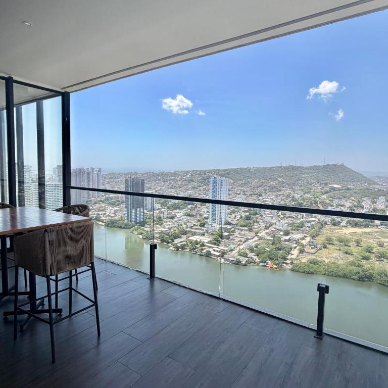 Brand NEW! Ocean front,City 360Views 26FL,FREE Airport pick up by IMZ - Two-Bedroom Apartment - 26