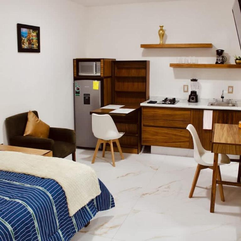Modern suite with parking World Cup Stay A - One-Bedroom Apartment - 17