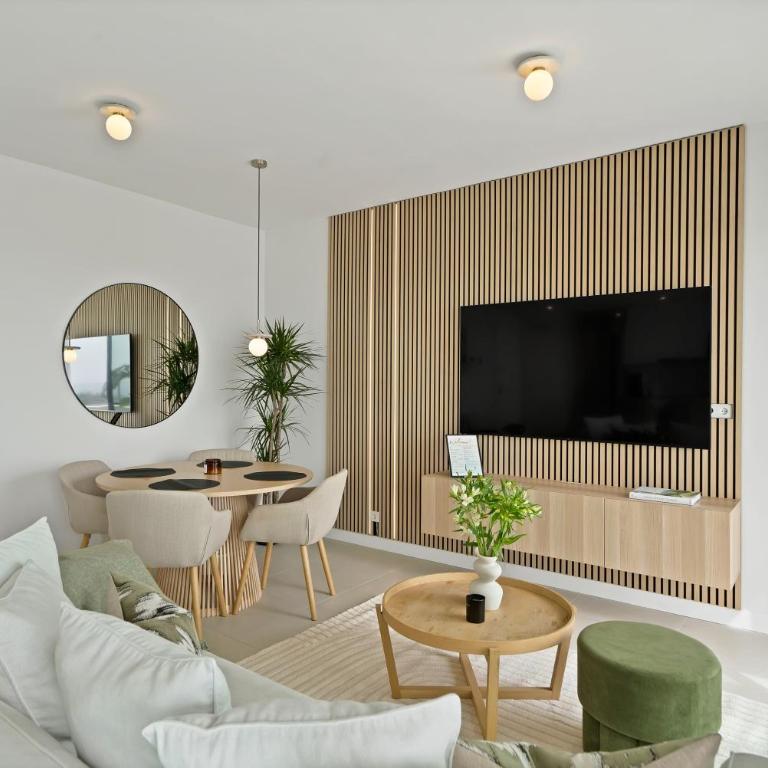 Luxe Penthouse Panoramic Sea View, Spa & Gym - Single Room - 10
