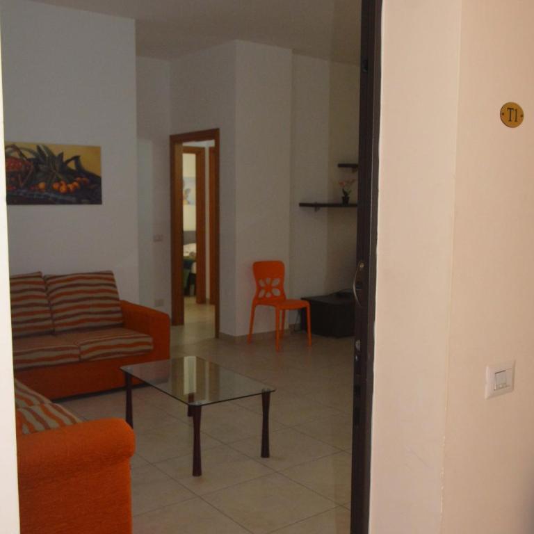 Valmarè - Appartamento con 2 Camere da Letto e Vista Giardino - 2