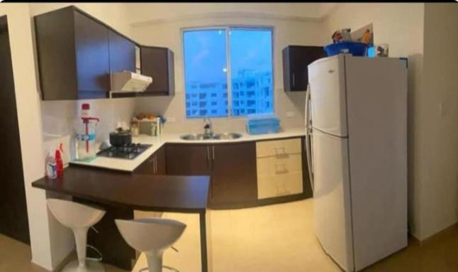 Tonsupa Mar y Confort - Two-Bedroom Apartment with Pool View - 14