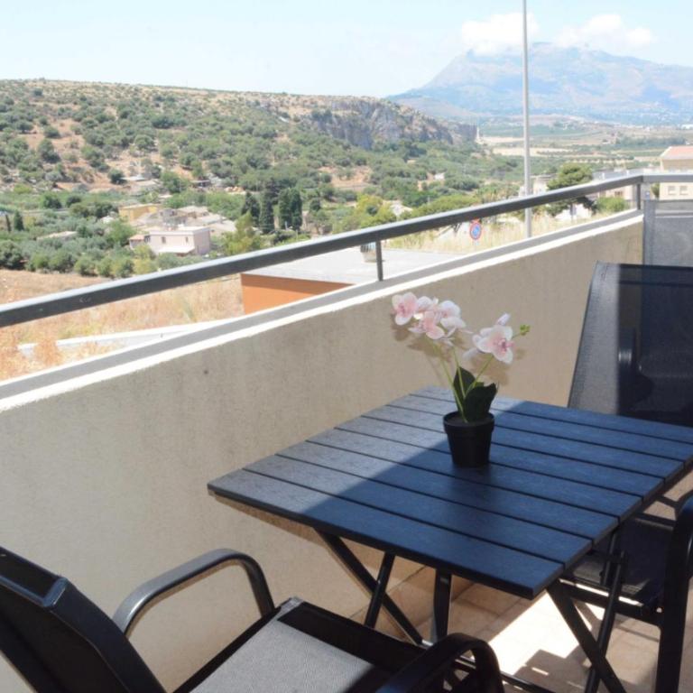 Valmarè - Appartamento con 2 Camere da Letto e Vista Mare - 2