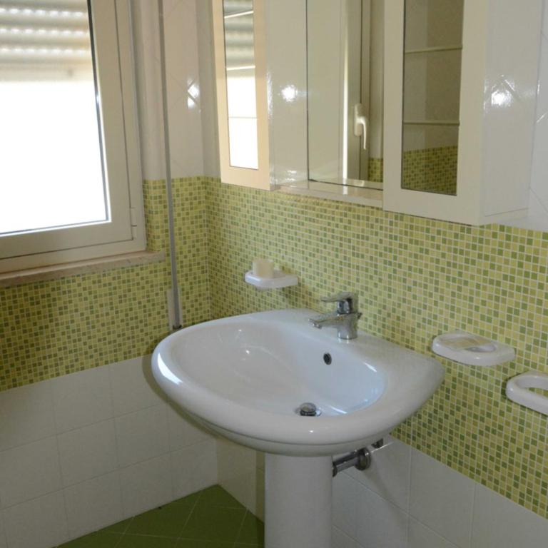 Valmarè - Appartamento con 2 Camere da Letto e Vista Mare - 8