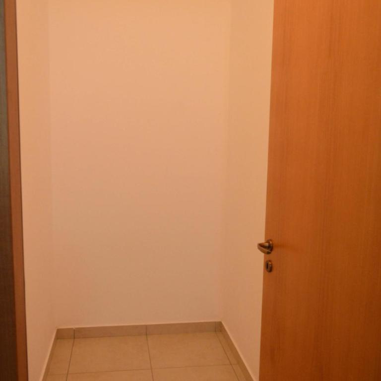 Valmarè - Appartamento con 2 Camere da Letto e Vista Giardino - 12