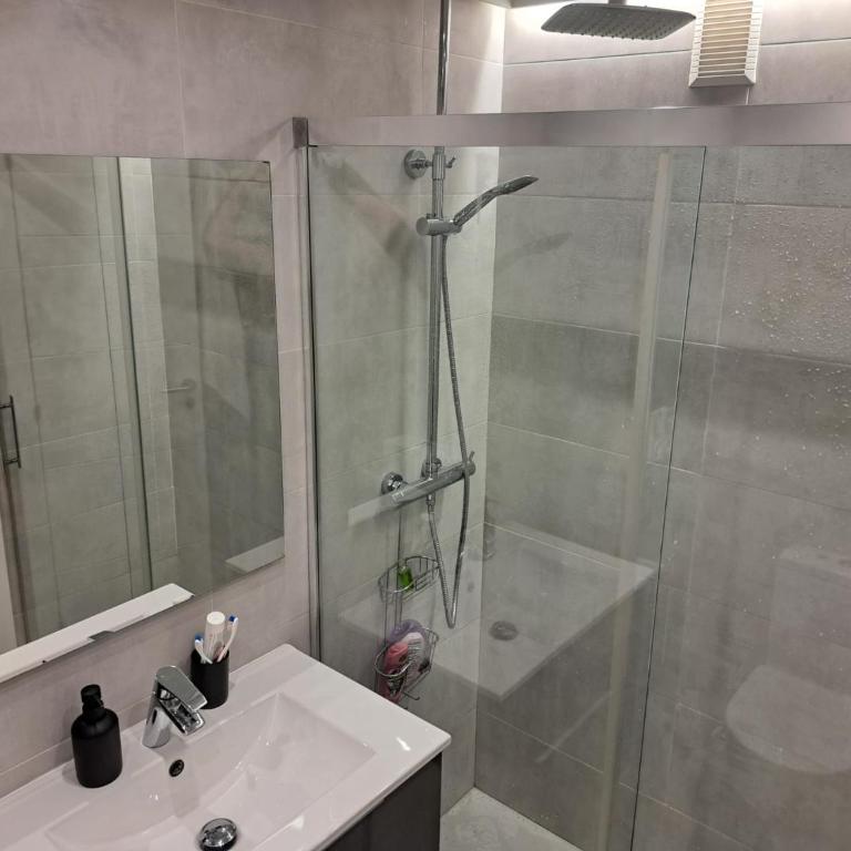Apartamento de alquiler de temporada en San Sebastián - Apartamento de 2 dormitorios - 9