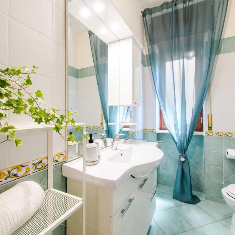 Apartment with panoramic terrace 100 meters from the sea - Casa con 5 Camere da Letto - 4