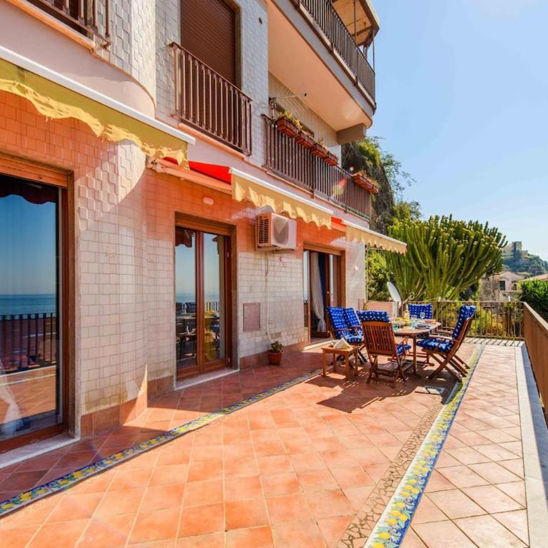 Apartment with panoramic terrace 100 meters from the sea - Casa con 5 Camere da Letto - 14