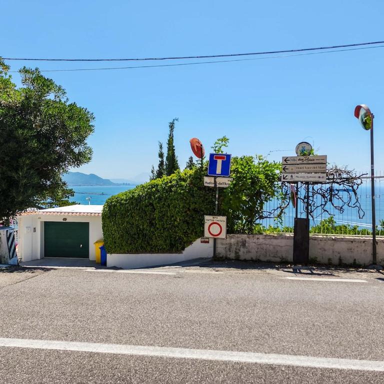 Apartment with panoramic terrace 100 meters from the sea - Casa con 5 Camere da Letto - 38