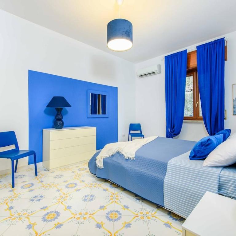 Apartment with panoramic terrace 100 meters from the sea - Casa con 5 Camere da Letto - 45