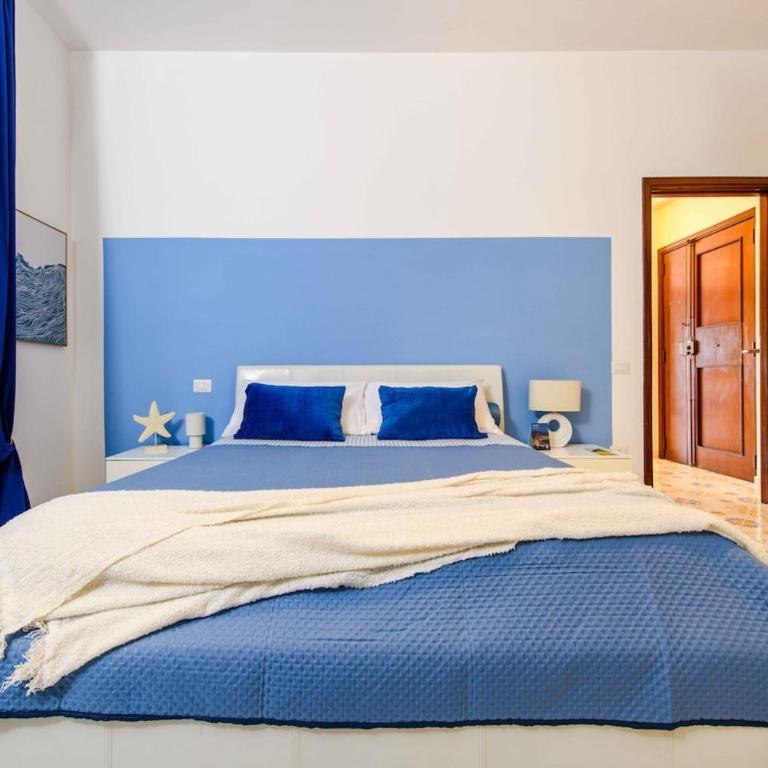 Apartment with panoramic terrace 100 meters from the sea - Casa con 5 Camere da Letto - 58