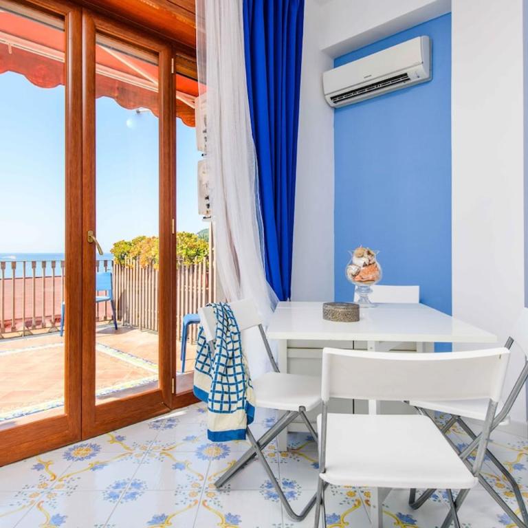 Apartment with panoramic terrace 100 meters from the sea - Casa con 5 Camere da Letto - 59