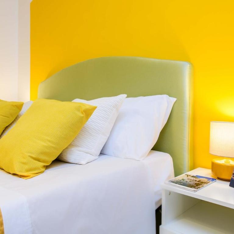 Apartment with panoramic terrace 100 meters from the sea - Casa con 5 Camere da Letto - 64