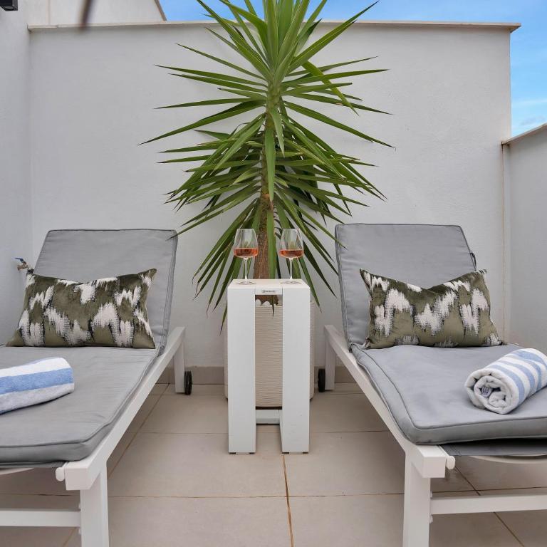 Luxe Penthouse Panoramic Sea View, Spa & Gym - Single Room - 50