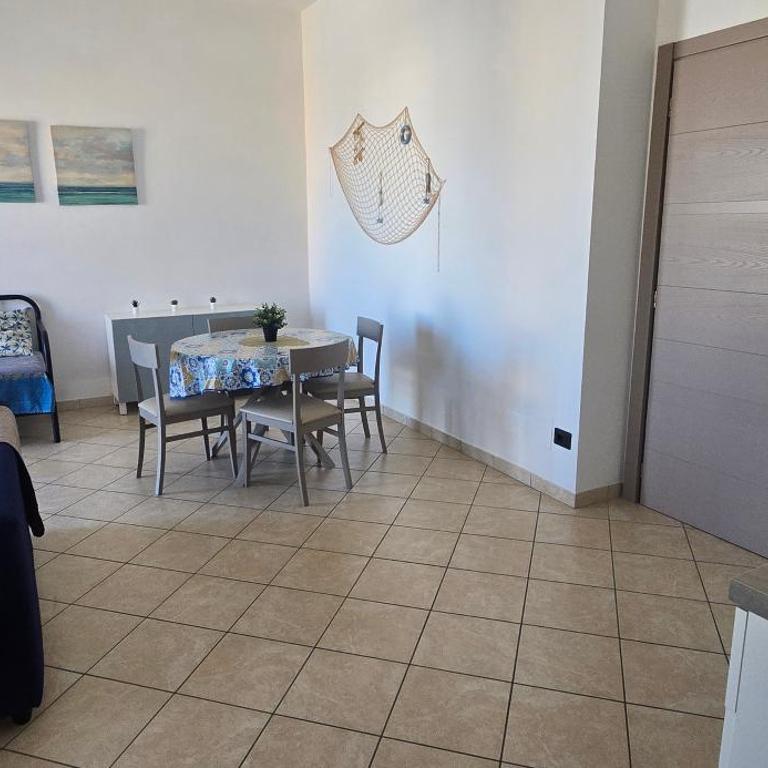 Anthemare B&B - Appartamento con 1 Camera da Letto con Balcone e Vista Città - 4