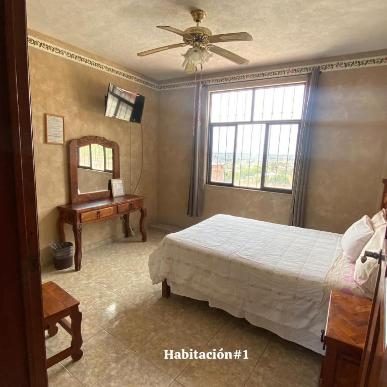 Hotel planetario - Double Room with Private Bathroom - 4