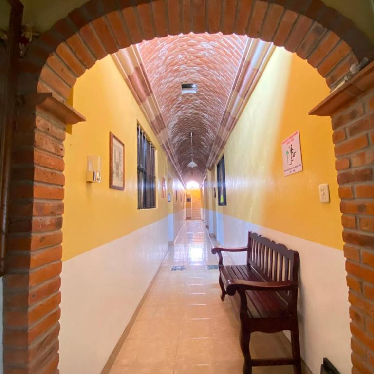 Hotel planetario - Double Room with Private Bathroom - 1