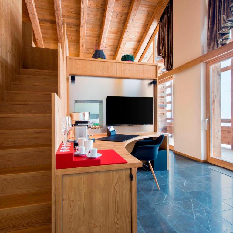 W Verbier - Supreme Bi-Level King Suite with Sofa Bed and Mountain View - 4