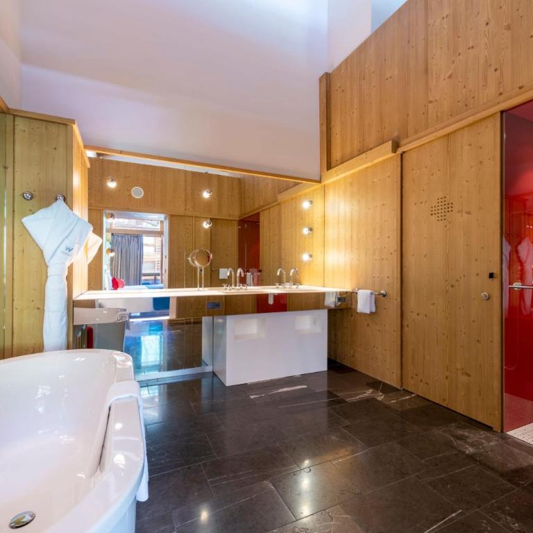 W Verbier - Supreme Bi-Level King Suite with Sofa Bed and Mountain View - 5