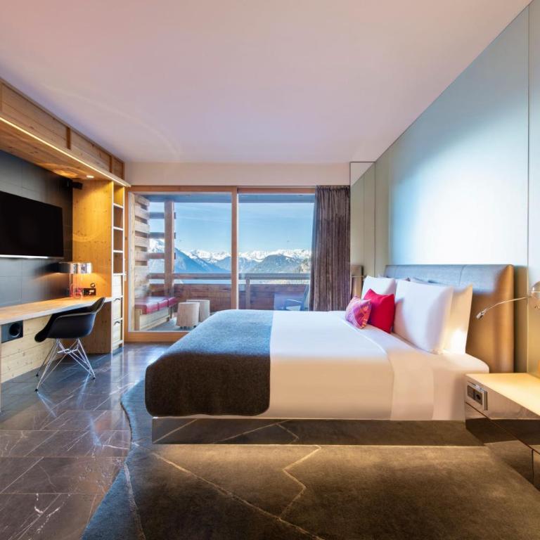 W Verbier - Spectacular King Room with Balcony and Valley View - 1