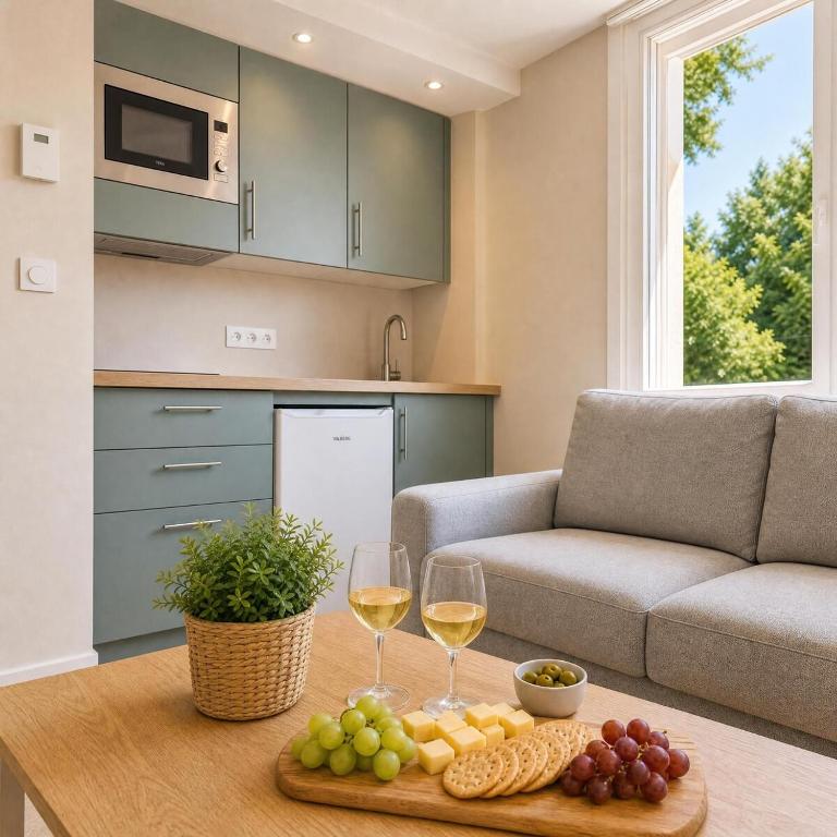 Studio neuf en duplex - AC - WIFI - Proche plage - Apartment mit 1 Schlafzimmer - 6