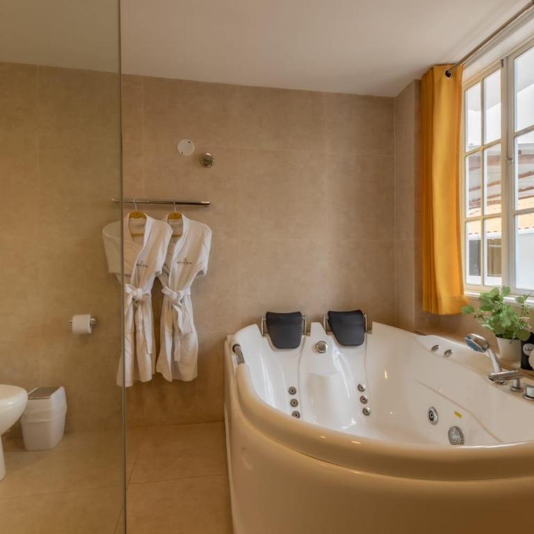 Hotel Serra Nova - King Suite - 8