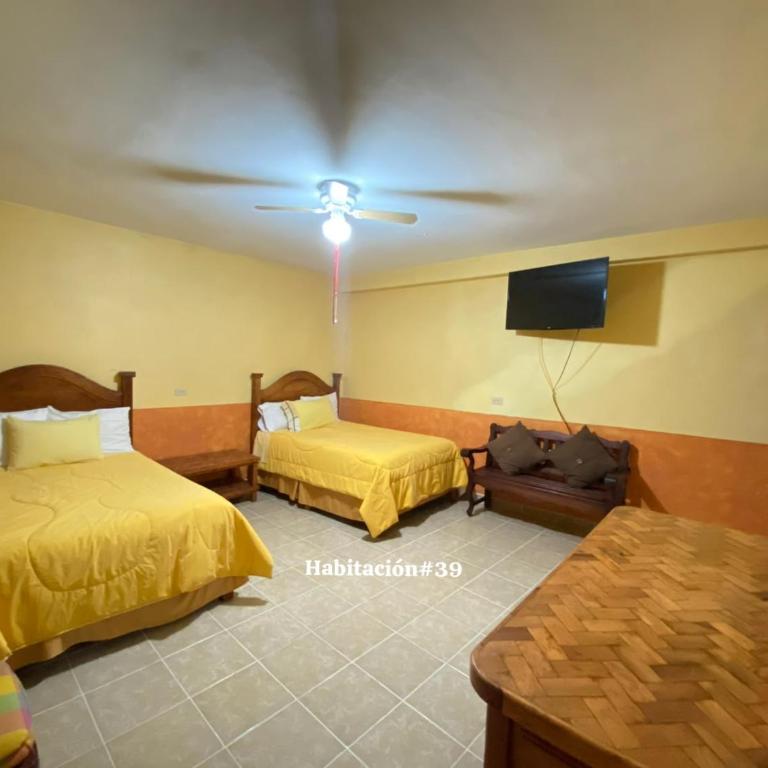 Hotel planetario - Comfort Quadruple Room - 3