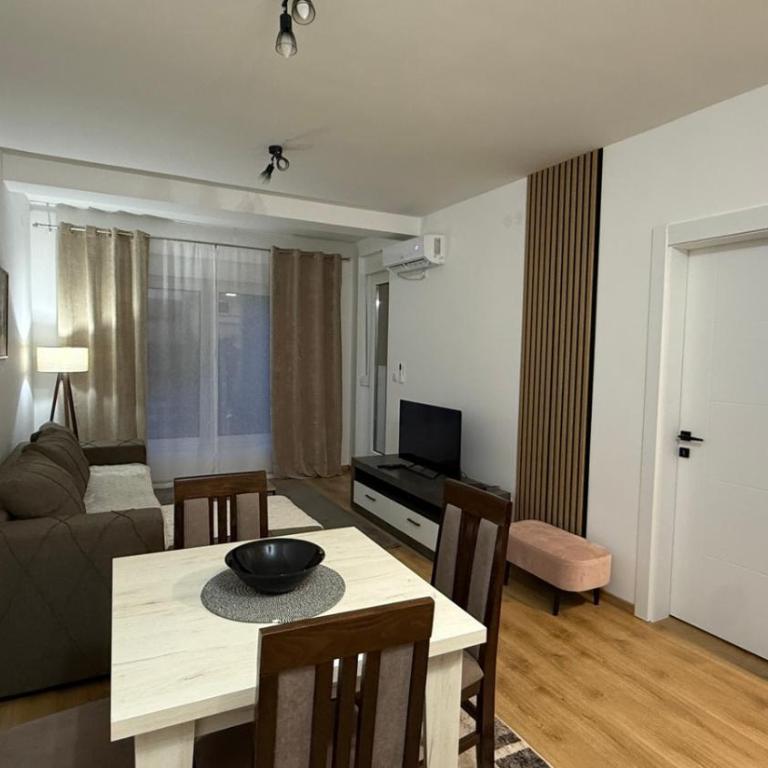 Luka Lux - Apartman sa 2 Spavaće Sobe - 5