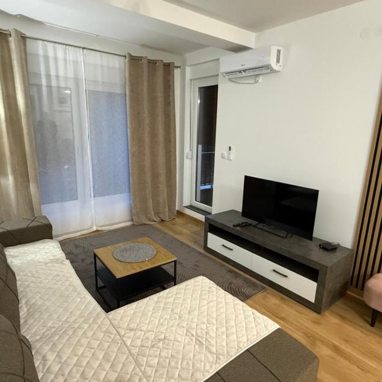 Luka Lux - Apartman sa 2 Spavaće Sobe - 12
