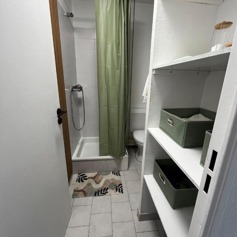 Studio climatisé proche du centre - 1 chambre - Appartement 2 Chambres - 14