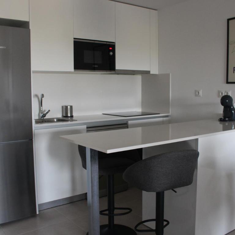 Lezzo - Apartamento de 3 dormitorios y vistas al mar - 2