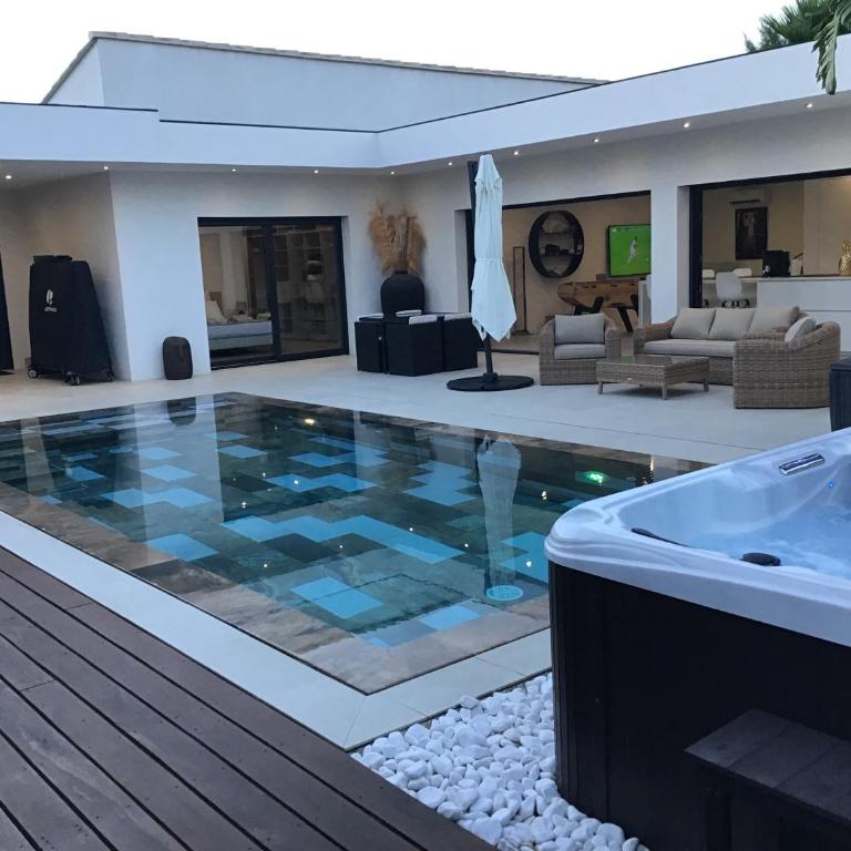 Villa d’architecte Saint Cyr sur mer - Villa 3 Chambres - 1