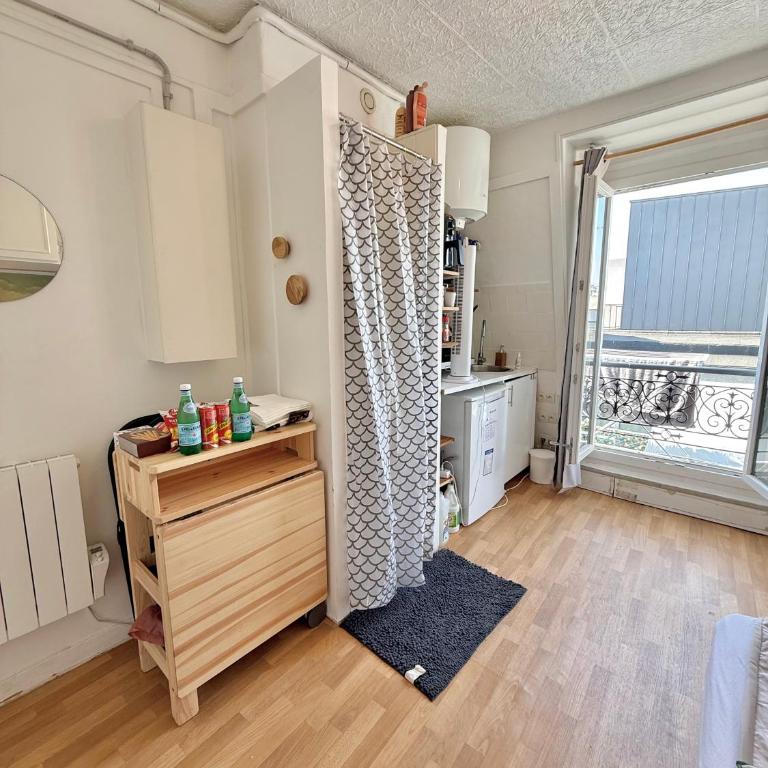 Cozy Parisian Studio in the Heart of the 11th - Appartamento con 1 Camera da Letto - 4