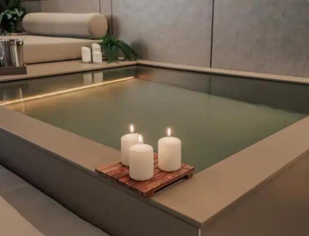 Duplex de 4 habitaciones con Jacuzzi, Poblado Medellín - Apartment - 13