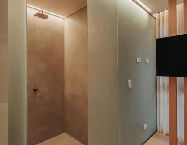 Duplex de 4 habitaciones con Jacuzzi, Poblado Medellín - Apartment - 20