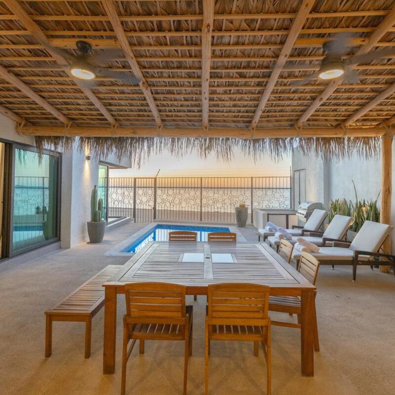 Oceanfront 2BR Home with Pool, BBQ & Terrace - Casa de 2 dormitorios - 3