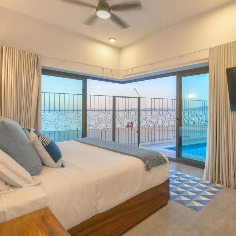 Oceanfront 2BR Home with Pool, BBQ & Terrace - Casa de 2 dormitorios - 7